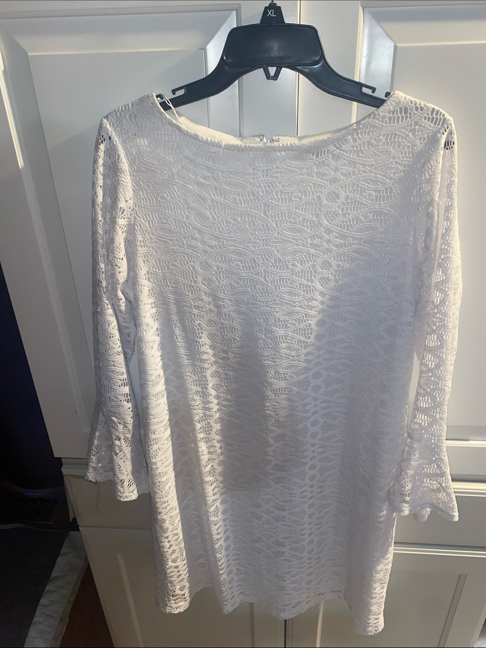 Tiana B. White Lace Long-Sleeve Shift Dress